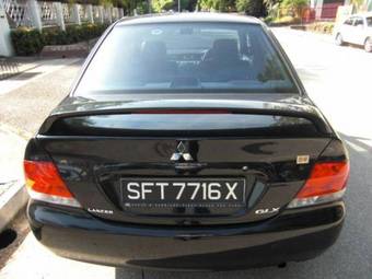 2005 Mitsubishi Lancer Pictures