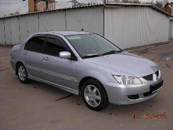 2005 Mitsubishi Lancer Pics