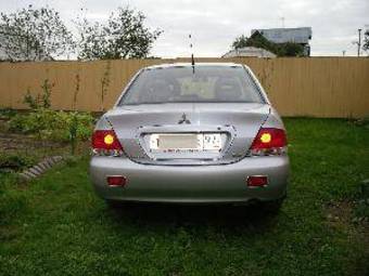 2005 Mitsubishi Lancer Pics