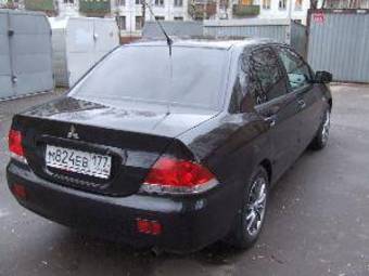 2005 Mitsubishi Lancer Pictures