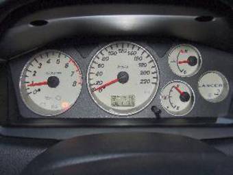 2005 Mitsubishi Lancer Photos