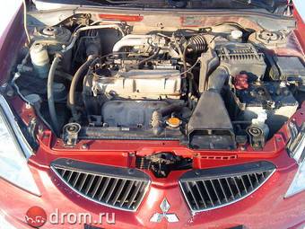 2005 Mitsubishi Lancer Photos