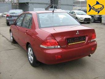 2005 Mitsubishi Lancer Photos