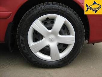 2005 Mitsubishi Lancer Photos