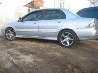 2005 Mitsubishi Lancer Photos