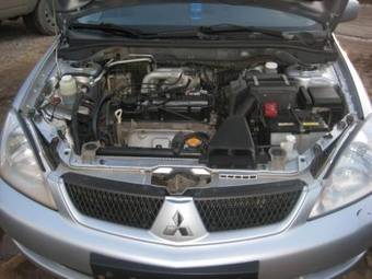 2005 Mitsubishi Lancer Pictures