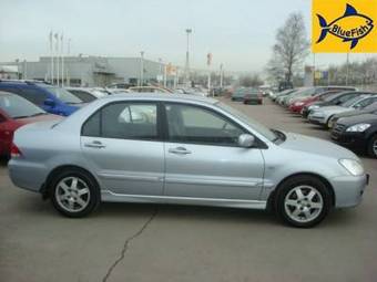 2005 Mitsubishi Lancer Pictures