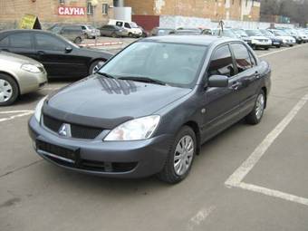 2005 Mitsubishi Lancer Images