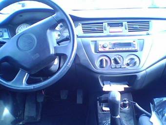 2005 Mitsubishi Lancer Pictures