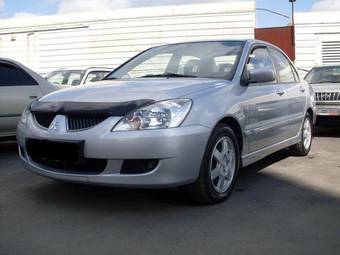 2005 Mitsubishi Lancer Pics