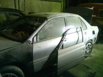 2005 Mitsubishi Lancer Photos