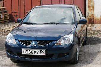 2005 Mitsubishi Lancer Pictures