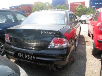 2005 Mitsubishi Lancer Pictures