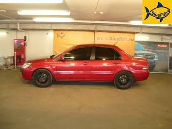 2005 Mitsubishi Lancer Pics