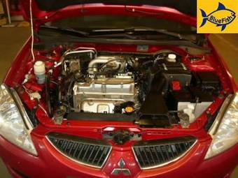 2005 Mitsubishi Lancer Photos