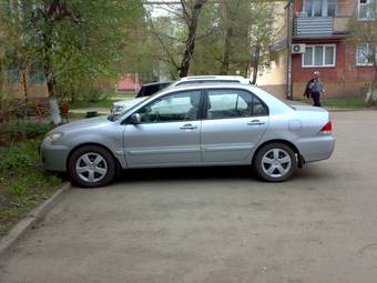 2005 Mitsubishi Lancer Photos