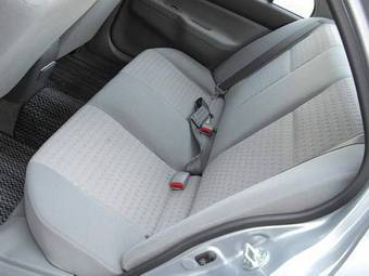 2005 Mitsubishi Lancer Pictures