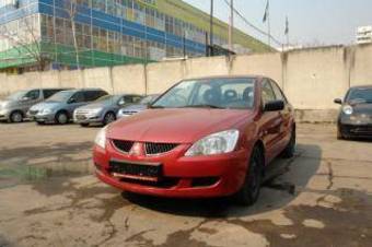 2005 Mitsubishi Lancer Photos