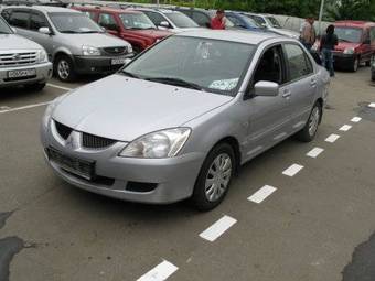 2005 Mitsubishi Lancer Pictures