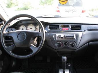 2005 Mitsubishi Lancer Pictures