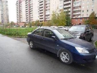 2005 Mitsubishi Lancer Pics