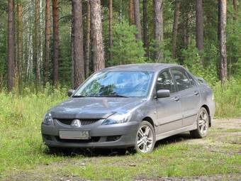 2005 Mitsubishi Lancer Photos