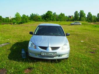 2005 Mitsubishi Lancer Photos