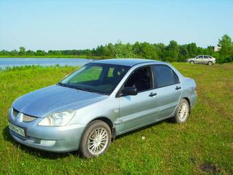 2005 Mitsubishi Lancer Pictures