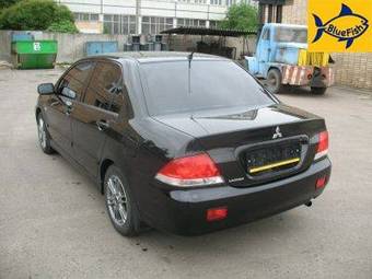 2005 Mitsubishi Lancer Photos