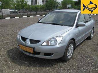 2005 Mitsubishi Lancer Pictures