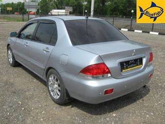 2005 Mitsubishi Lancer Photos