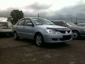 2005 Mitsubishi Lancer Pictures