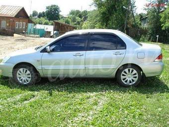 2005 Mitsubishi Lancer Photos