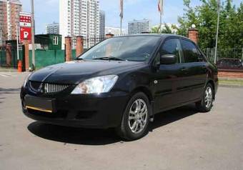 2005 Mitsubishi Lancer Photos