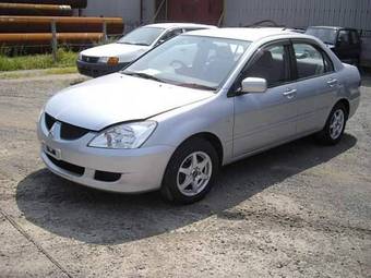 2005 Mitsubishi Lancer Pictures