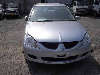 2005 Mitsubishi Lancer Pictures