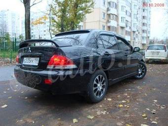 2005 Mitsubishi Lancer Photos