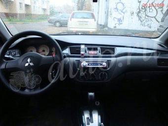 2005 Mitsubishi Lancer Pictures