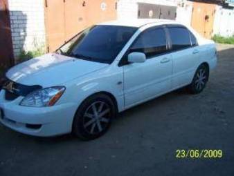 2005 Mitsubishi Lancer Images