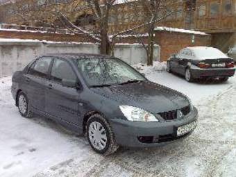 2005 Mitsubishi Lancer Pictures