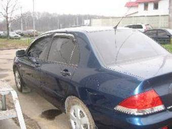 2005 Mitsubishi Lancer Photos