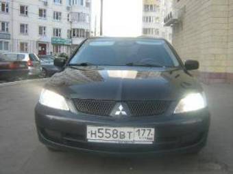 2005 Mitsubishi Lancer Pictures