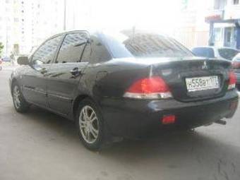 2005 Mitsubishi Lancer Photos