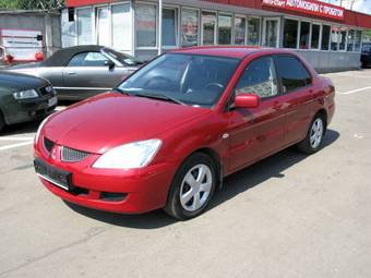 2005 Mitsubishi Lancer Pics