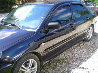 2005 Mitsubishi Lancer Pics