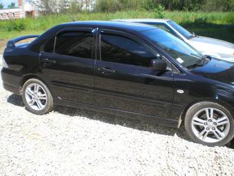 2005 Mitsubishi Lancer Pictures