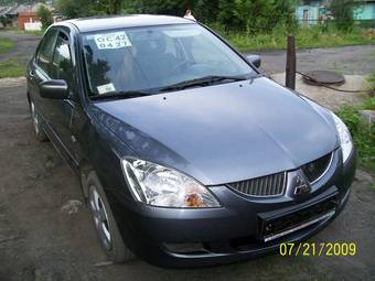2005 Mitsubishi Lancer Pictures