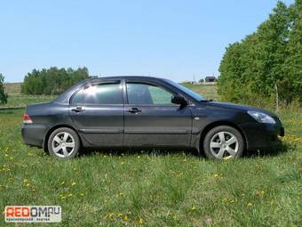 2005 Mitsubishi Lancer Pictures