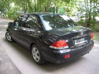 2005 Mitsubishi Lancer Pictures