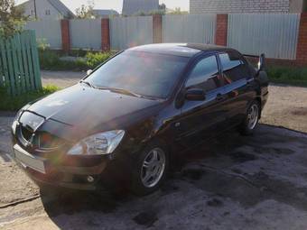 2005 Mitsubishi Lancer Pictures